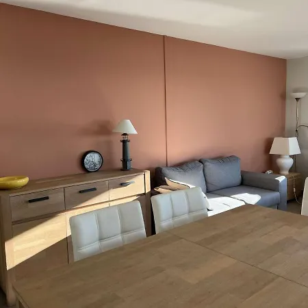 Lägenhet Superbe T3, Clim, Parking, Proche Et Commerces - Fr-1-702-1 *