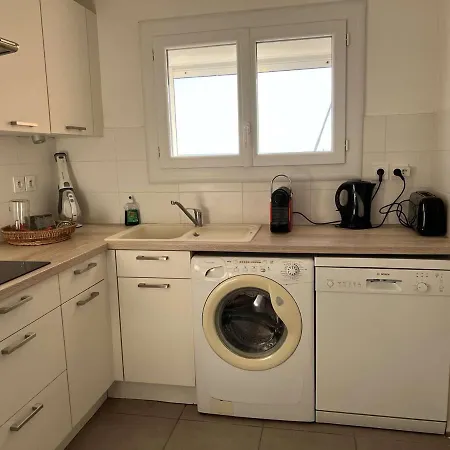 דירה Superbe T3, Clim, Parking, Proche Et Commerces - Fr-1-702-1 *