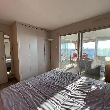 Superbe T3, Clim, Parking, Proche Et Commerces - Fr-1-702-1 * Agde