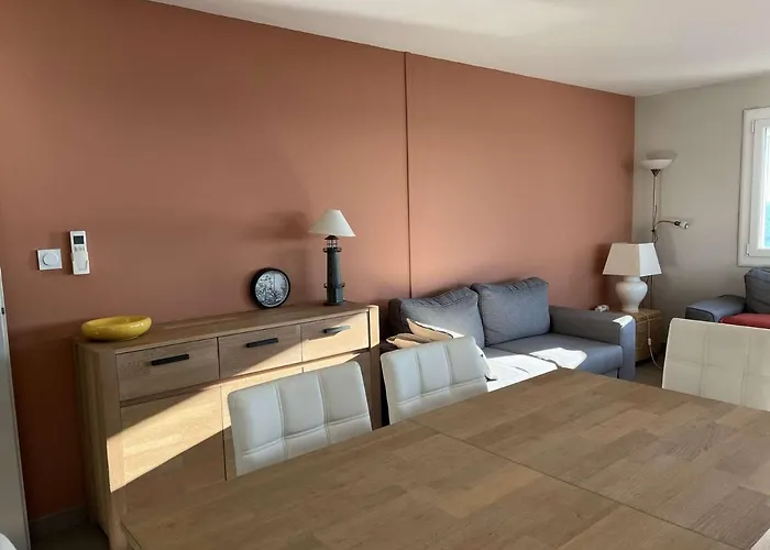 Apartament Superbe T3, Clim, Parking, Proche Et Commerces - Fr-1-702-1 *